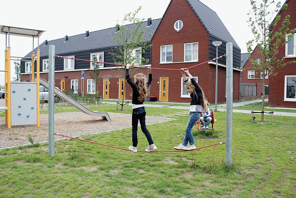 balance_Cuerda_de_equilibrio_Vals_con_postes_de_metal_03